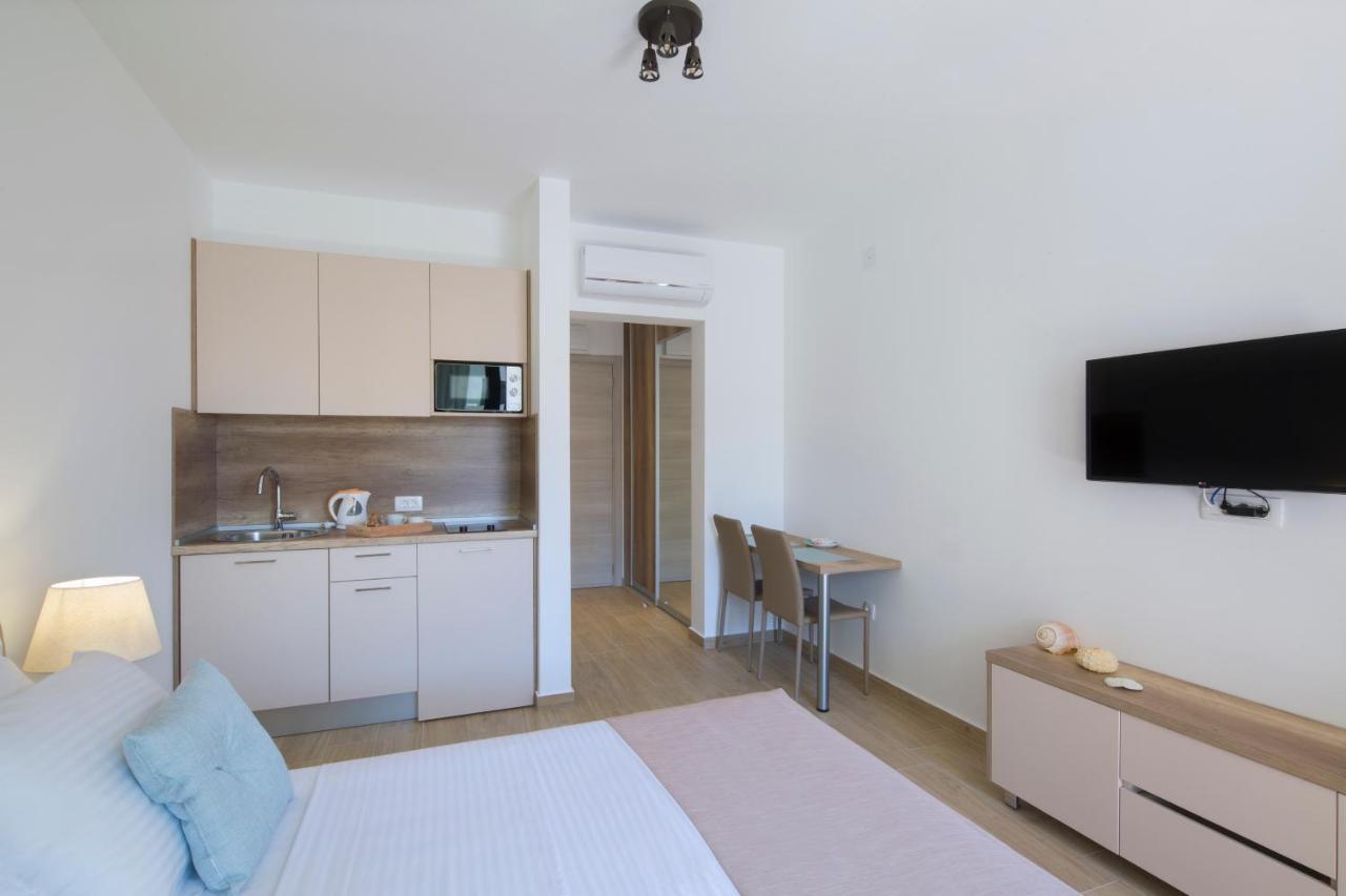 Djuro Rafailovic Apartment Budva